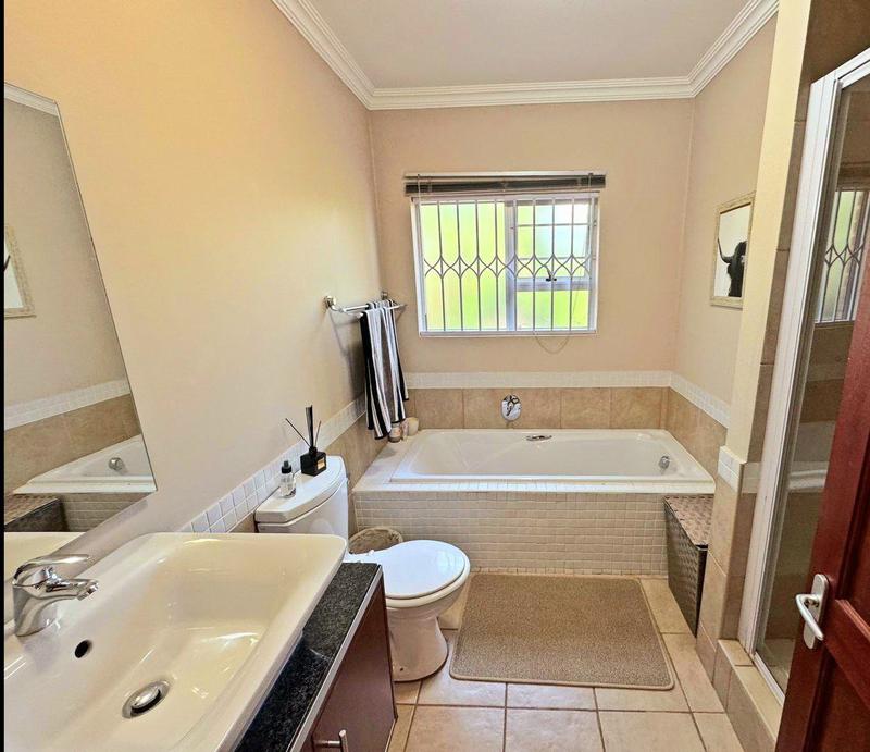 3 Bedroom Property for Sale in Pentagon Park Free State